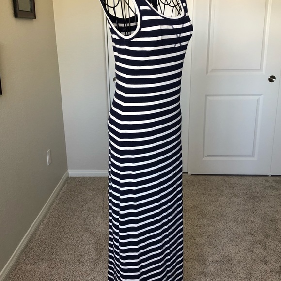 Loft super cute, comfortable maxi dress - Picture 8 of 9